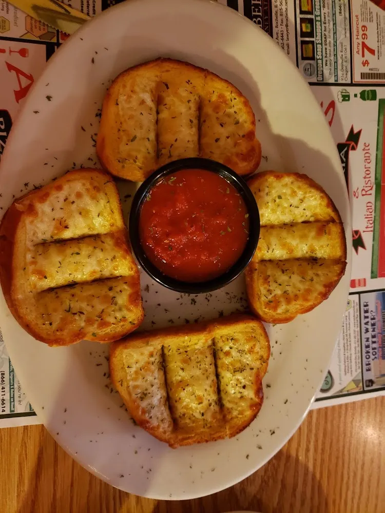 Cheese Garlic Bread with Marinara Sauce